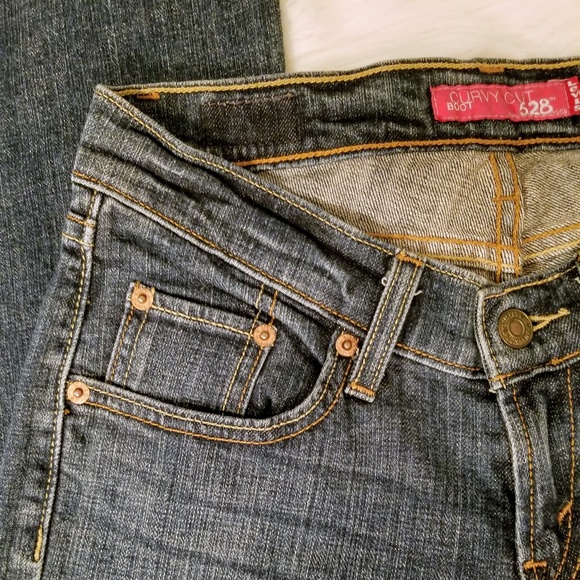 LEVI'S 528 Curvy Boot Cut - Size 3s (Juniors) - Picture 5 of 8